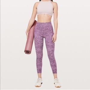 LULULEMON Aligns
